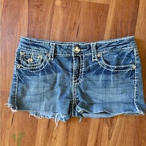 cut off shorts